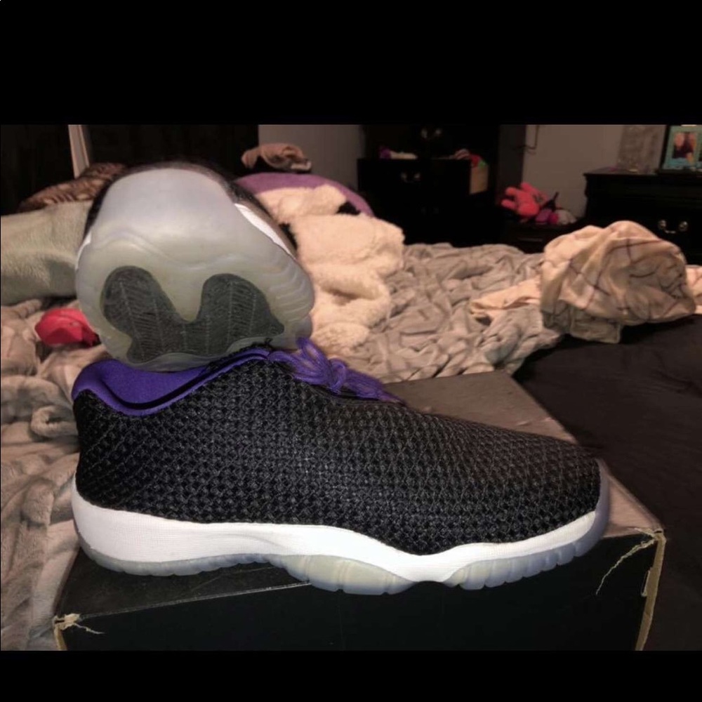 Black Jordan Futures